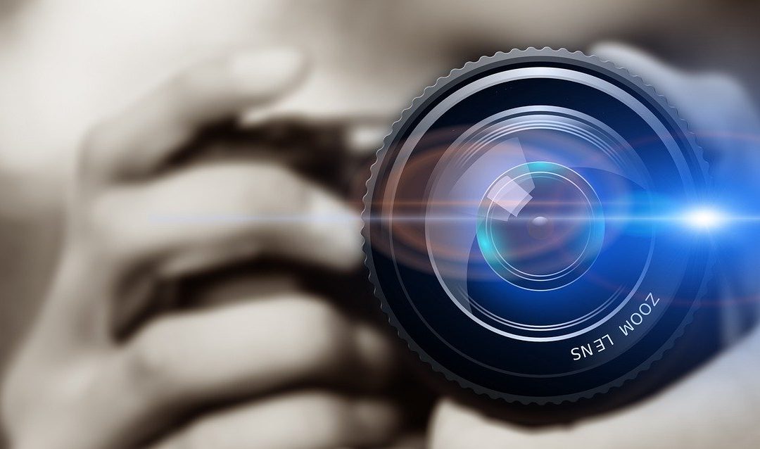 Wystawa fotografii uczestników Wakacyjnych Warsztatów Fotograficznych pt. „Za obrazem”