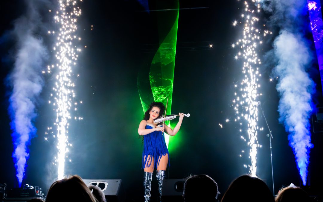 LIN VIOLIN LASER SHOW – magiczny wieczór!